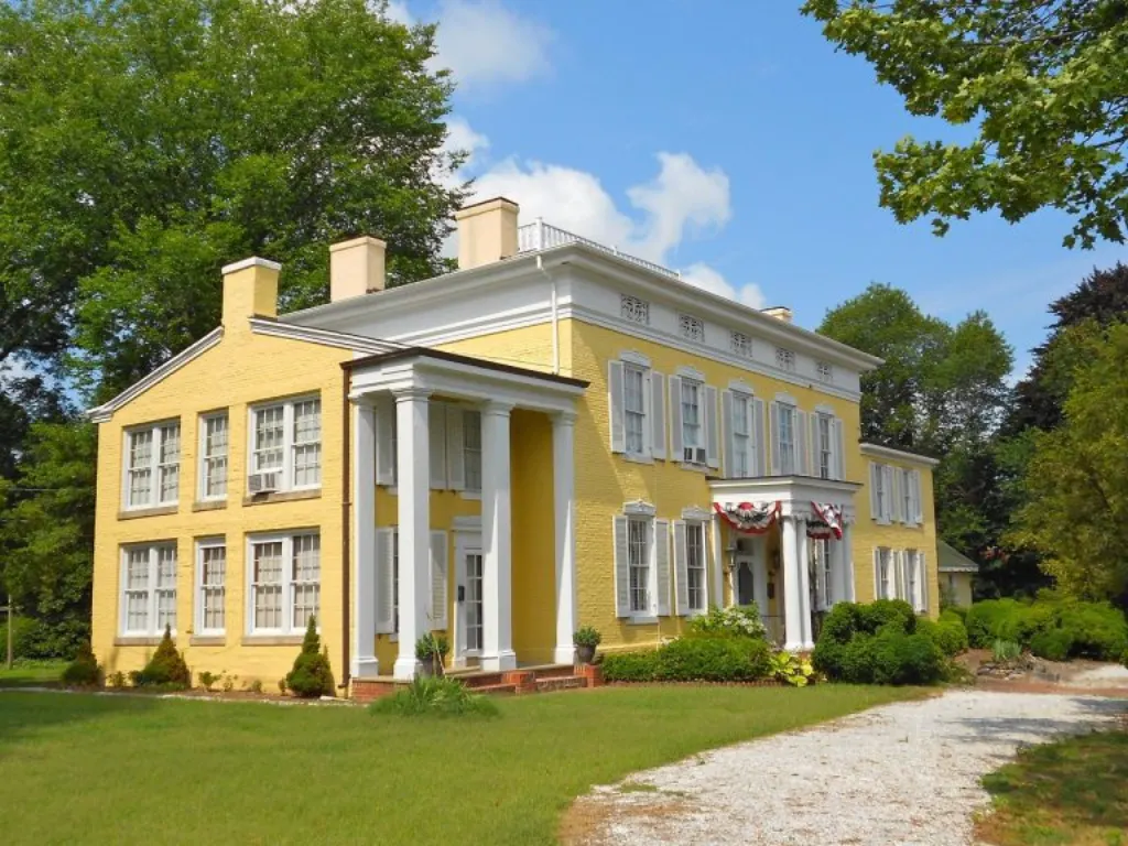 découvrez le delaware, un état riche en histoire et en culture, connu pour ses plages pittoresques, ses parcs naturels et son dynamisme économique. explorez ses charmantes villes, ses attractions touristiques et ses délicieuses spécialités culinaires.