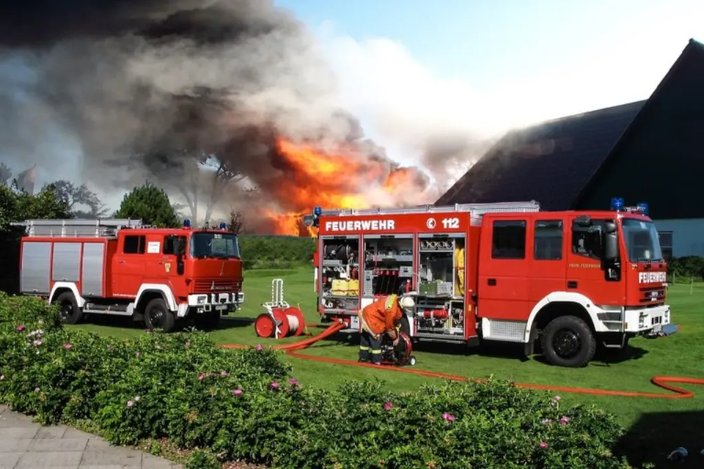 découvrez l'univers fascinant du feu, ses mystères et ses multiples usages, allant de la chaleur réconfortante d'une cheminée aux enjeux environnementaux liés à son contrôle. apprenez comment maîtriser cette force élémentaire tout en respectant la sécurité.