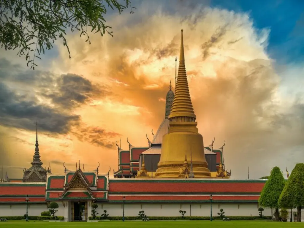 découvrez les détails sur l'effondrement d'un immeuble à bangkok, un événement tragique qui a suscité l'inquiétude et la mobilisation des secours. informez-vous sur les causes possibles, les victimes et les efforts de reconstruction à la suite de cette catastrophe.