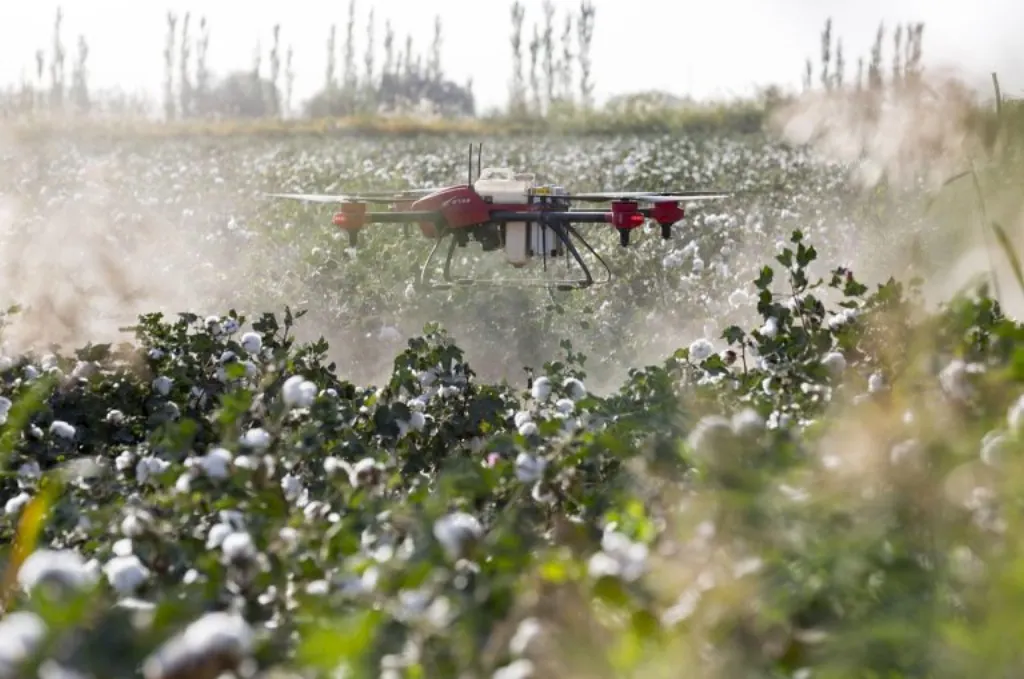 découvrez l'univers des drones : actualités, conseils d'achat, guide d'utilisation et innovations technologiques pour les passionnés et professionnels.