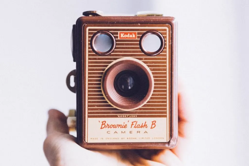 découvrez l'histoire, les innovations et l'impact de kodak, pionnier mondial de la photographie, réputé pour ses appareils photo emblématiques et ses avancées dans l’imagerie numérique.