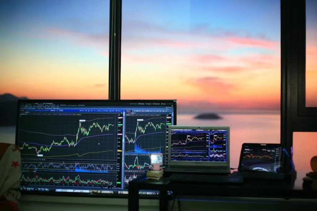 découvrez tout ce qu'il faut savoir sur les stocks : définitions, conseils de gestion, actualités boursières et stratégies d'investissement pour mieux comprendre et optimiser vos placements financiers.