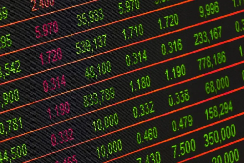 découvrez l'importance des données financières : définition, types, sources et usages pour la prise de décision en entreprise. optimisez l'analyse et la gestion de vos finances grâce à des informations précises et fiables.