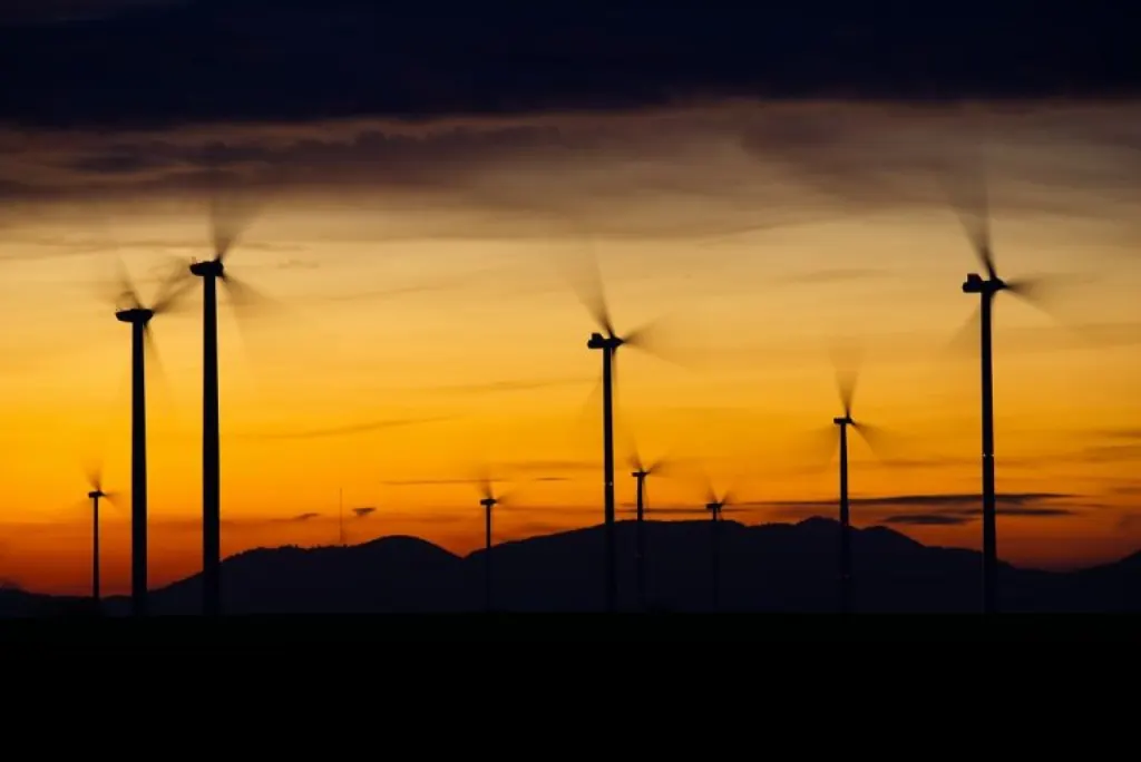 découvrez tout ce qu'il faut savoir sur les pales d'éoliennes : fonction, matériaux utilisés, innovations technologiques et impact environnemental. informez-vous sur leur fabrication et leur rôle clé dans la production d'énergie éolienne.