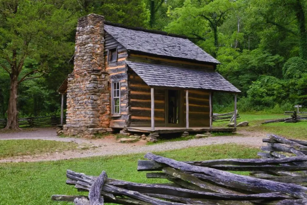 découvrez le tennessee : ses paysages époustouflants, sa scène musicale vibrante et son riche patrimoine culturel. un voyage incontournable au cœur du sud des états-unis.