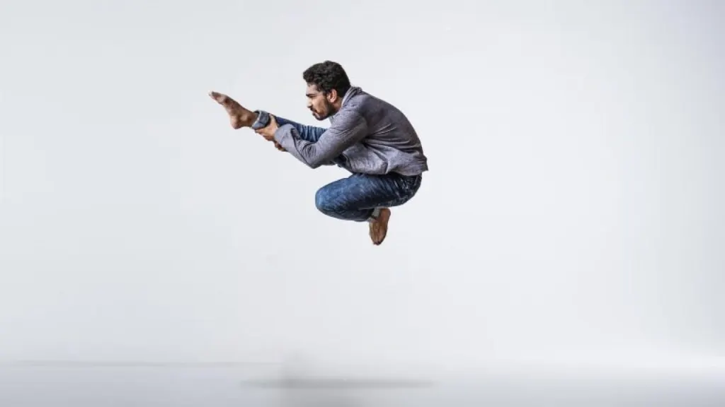 découvrez l'art du ballet, une danse classique élégante alliant grâce, technique et émotion pour émerveiller les spectateurs.