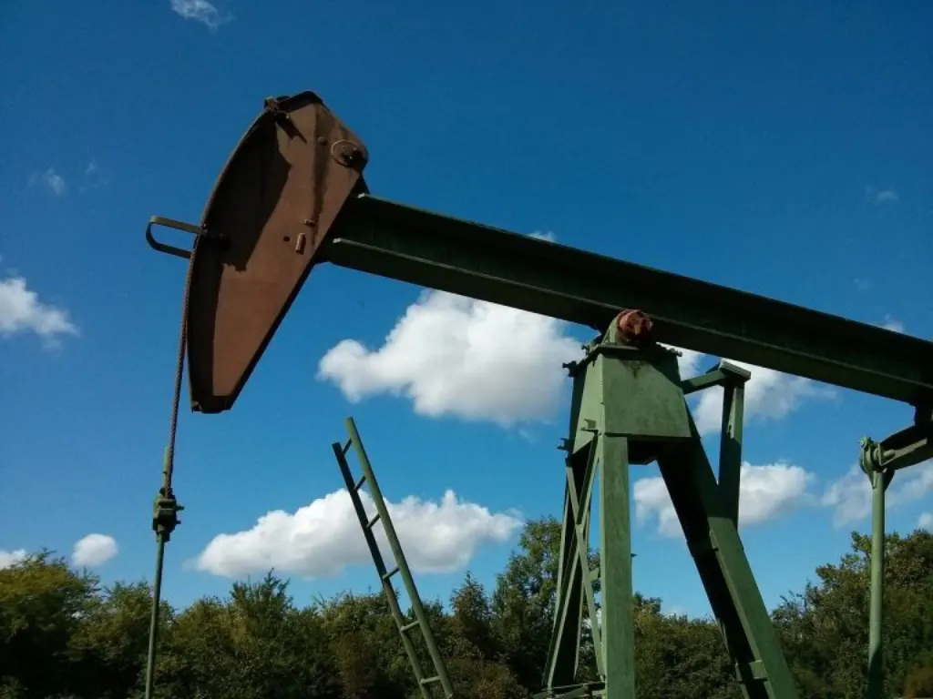découvrez tout sur les accords de production pétrolière, leurs enjeux, leurs modalités et leur impact sur l'industrie énergétique mondiale.