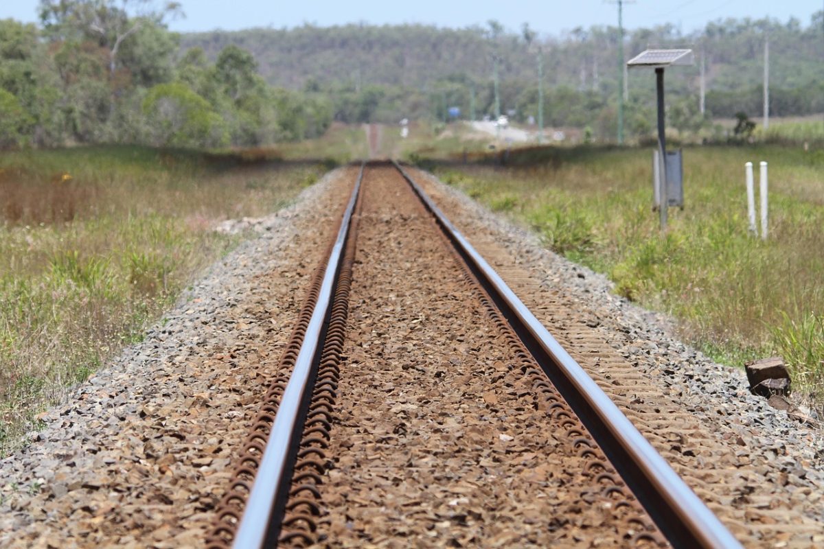 découvrez les processus innovants et durables de production d'éthanol, un biocarburant propre utilisé pour réduire l'empreinte carbone.